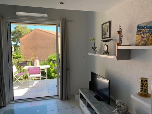 Calmeraie Plage Appartamento Villeneuve-Loubet Esterno foto